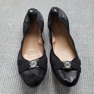 NWOT Michael Kors ballerina flats size 38.5